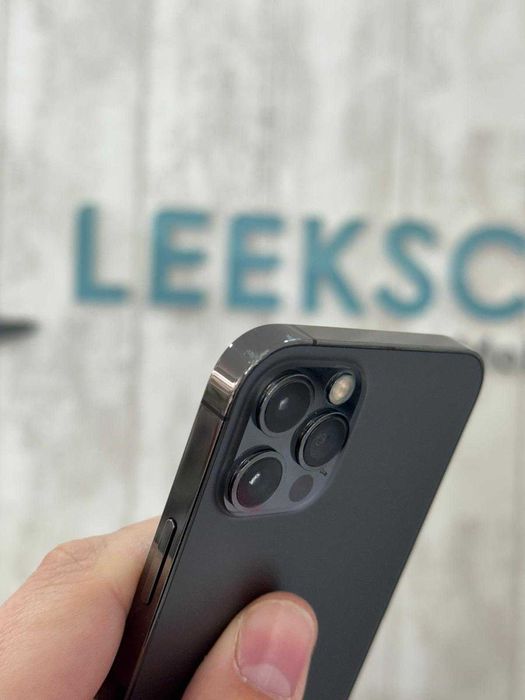 IPHONE 12 PRO - 128GB - 24 meses de garantia