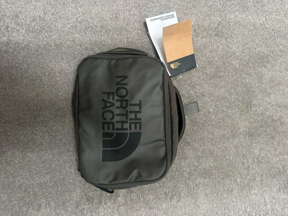 Космитичка для подорожей The North Face туристична Нова Див Інші оголо