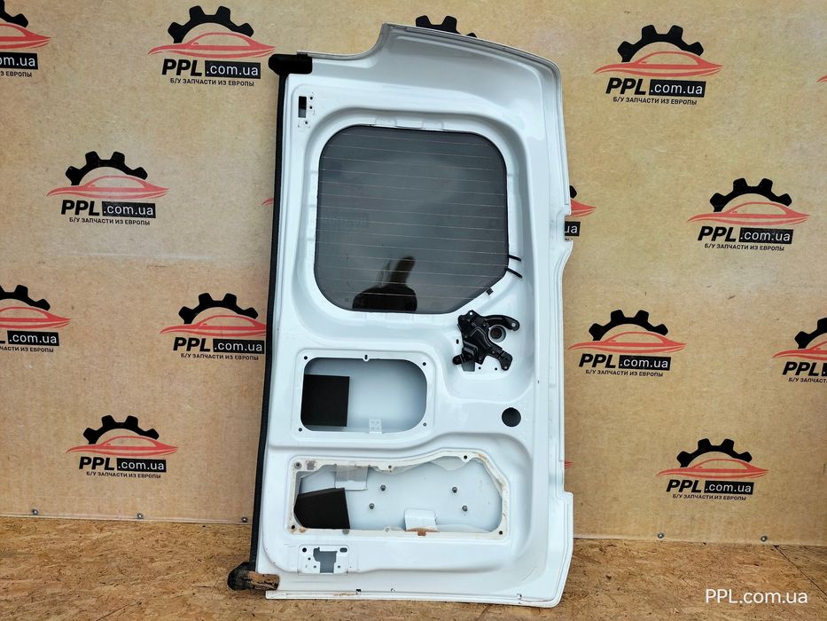 Ford Transit Connect II Mk2 13-21 Задняя левая дверь