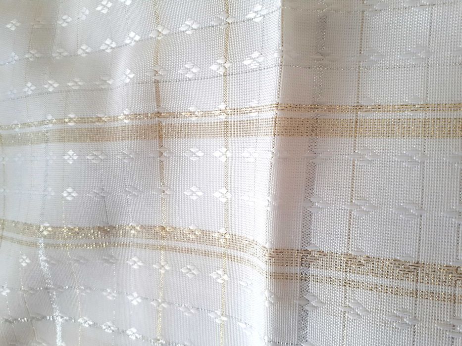 duży nowy obrus biały 135/180 cm