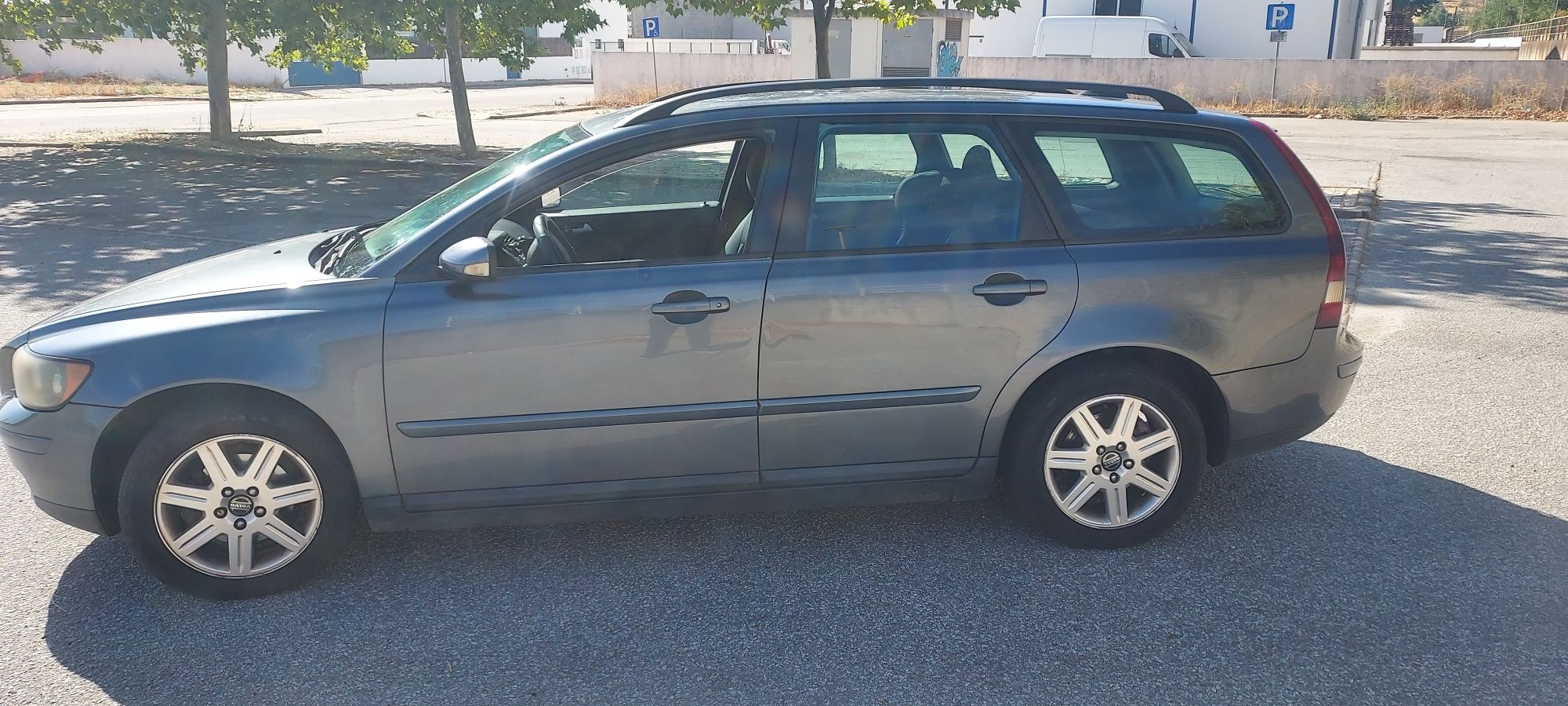 Volvo v50   1.6d