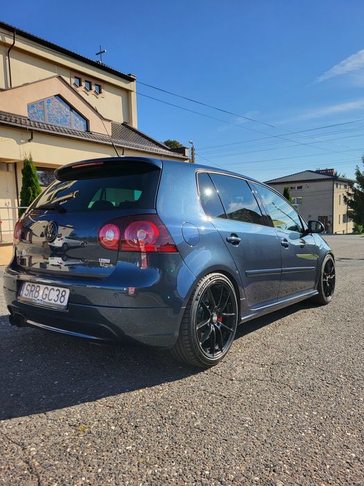 Volkswagen Golf V GTI Pirelli 2.0 TFSI 230KM • Stan bardzo dobry