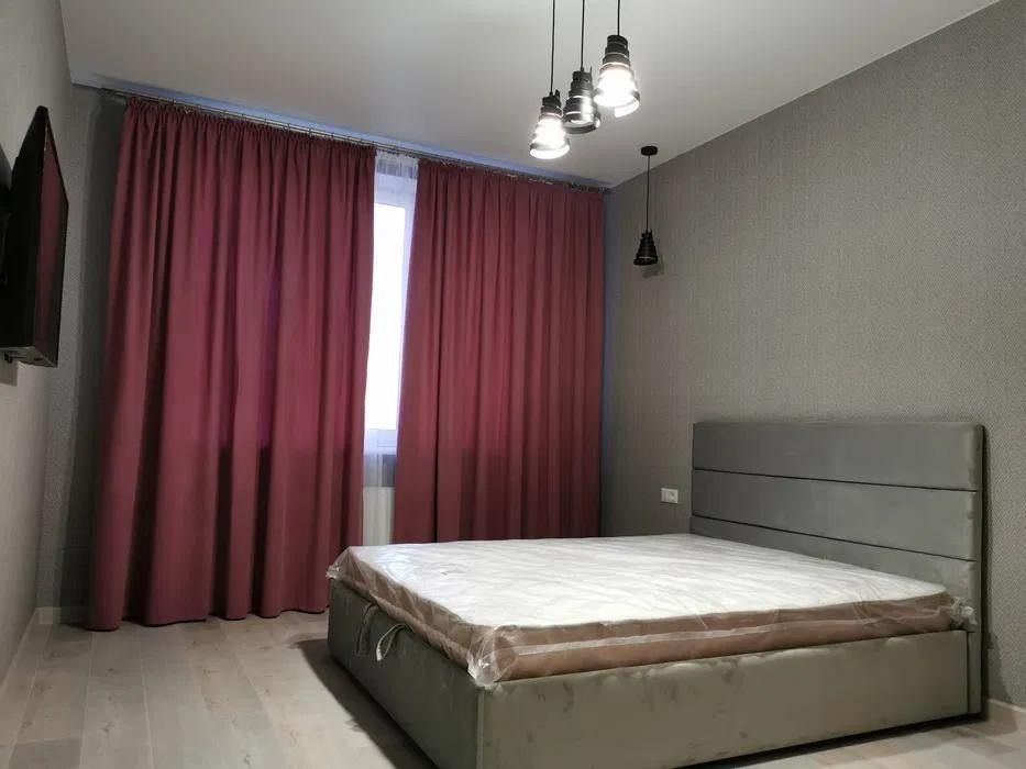 Срочно сдам квартиру в ЖК"Мандарин", ул.Канатная 122. Животных можно