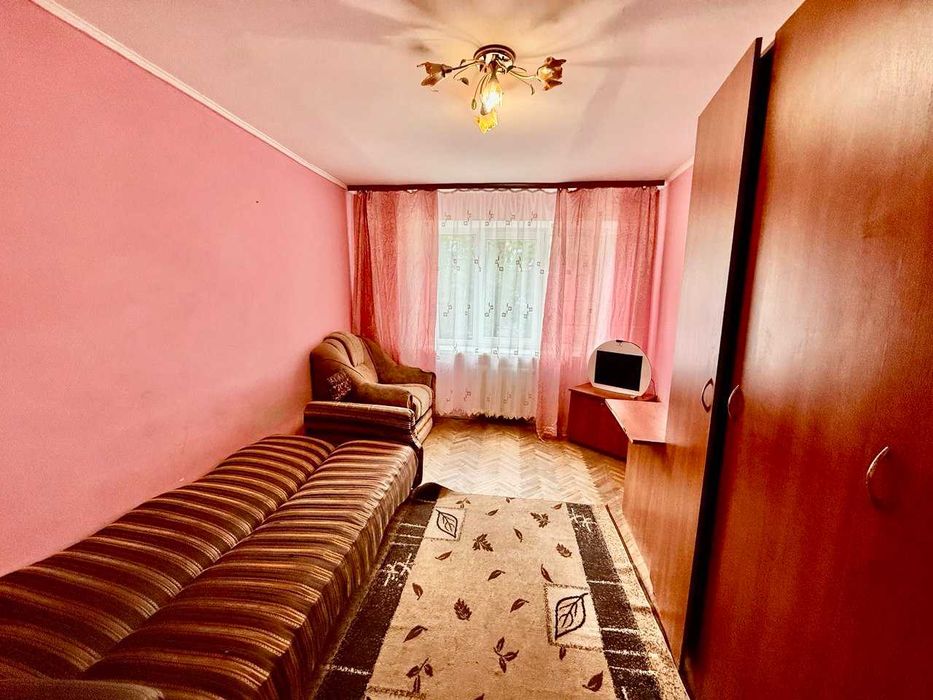Продаж кімнати у сімейному гуртожитку