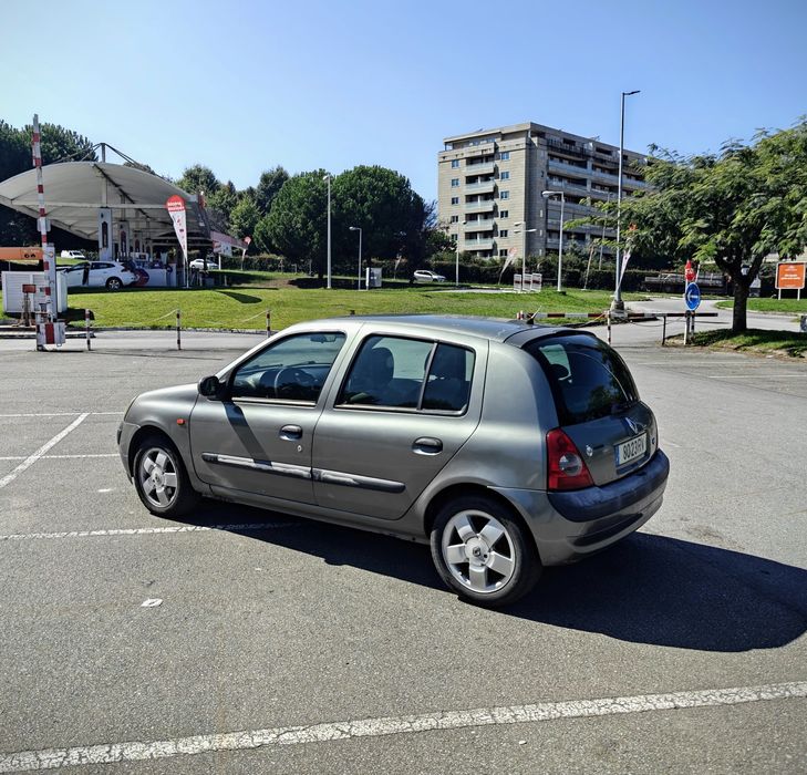 Renault Clio Gasolina bom estado
