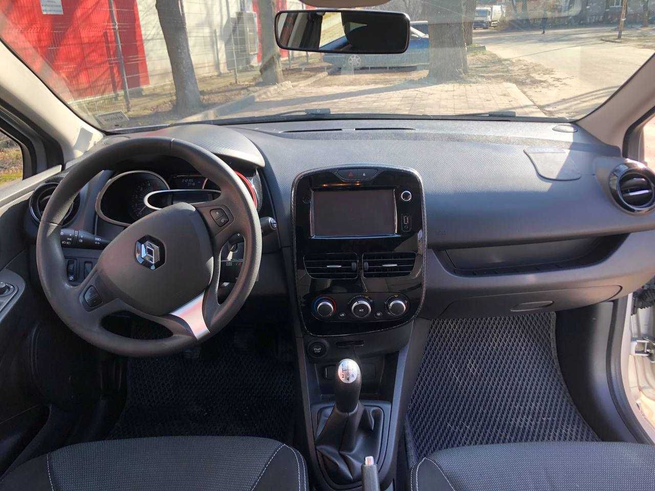 Авто Renault Clio 2016р.