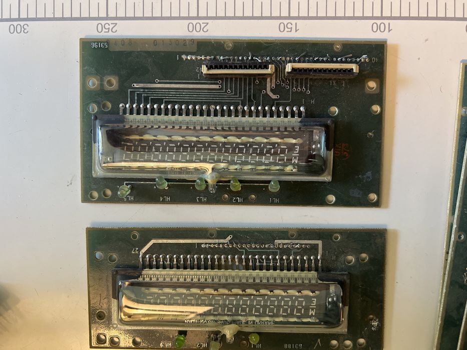 Індикатори вакуумні люмінесцентні