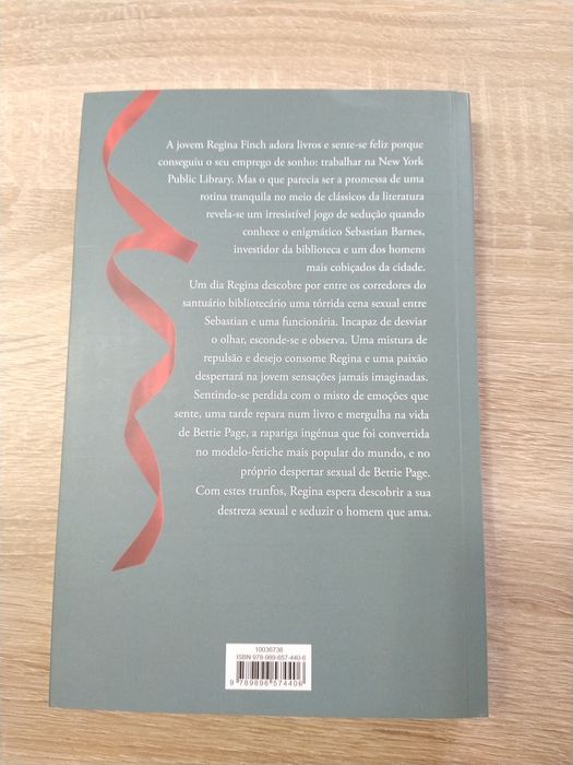 Livro "A bibliotecária" - Betie Page