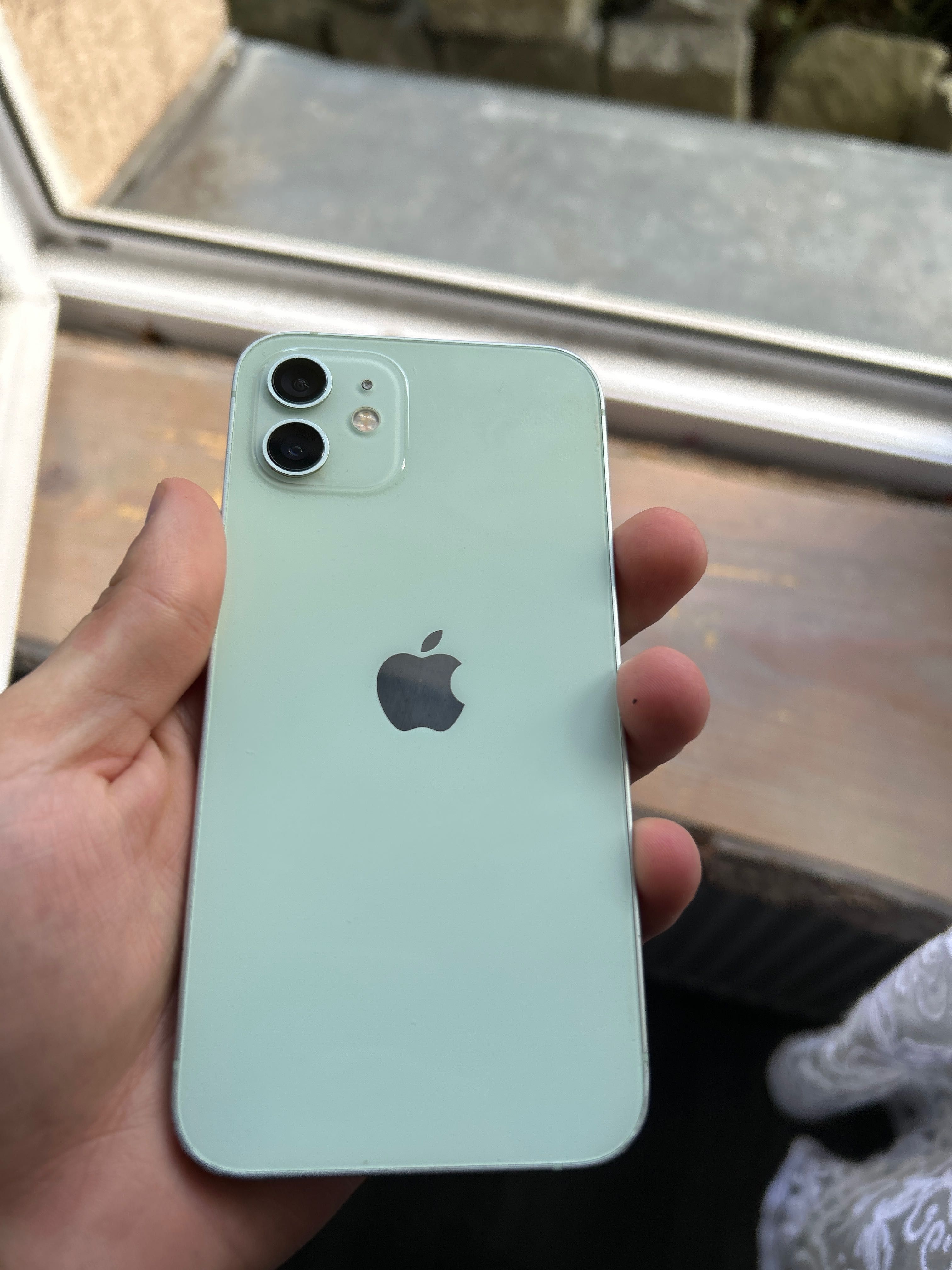 IPhone 12 używany