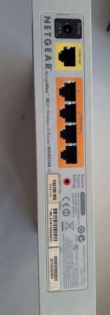 Беспроводной Маршрутизатор Netgear WNR834Bv2