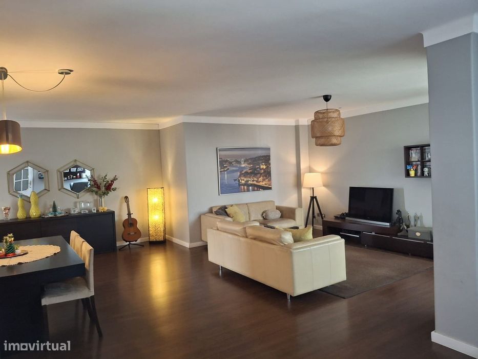 Apartamento T5 Antas