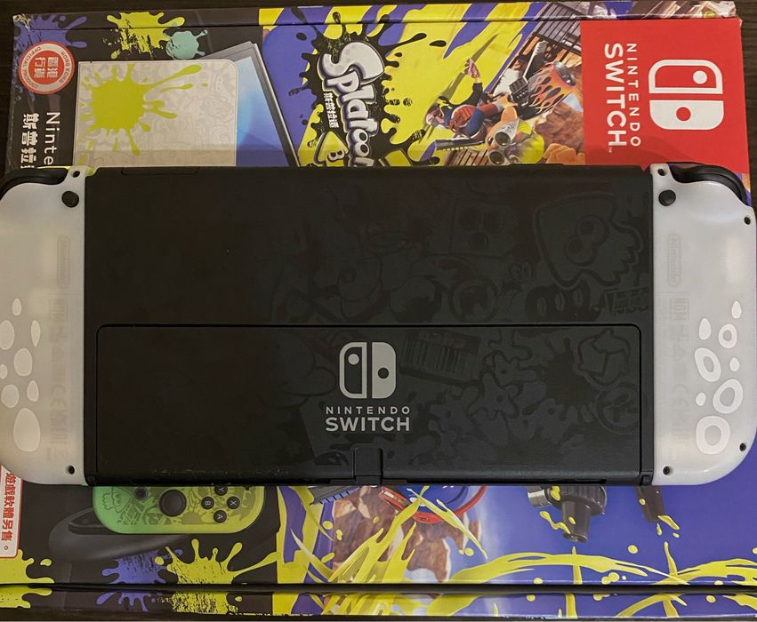 Консоль Nintendo Switch – OLED
