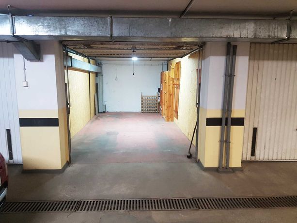 Prywatny zamykany garaż na podziemnym parkingu (ul. Bolesławiecka)