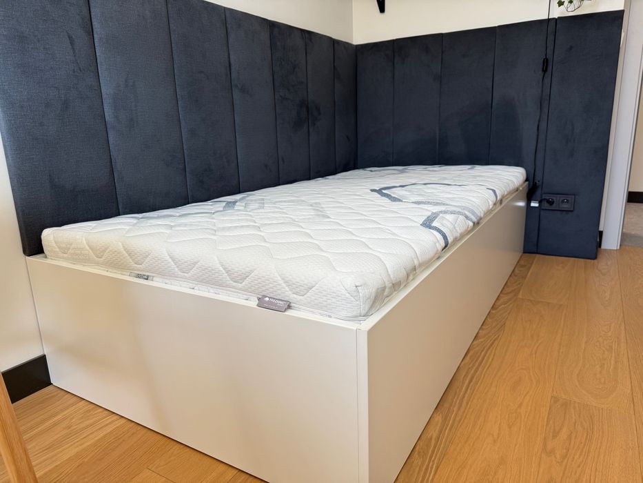 Łóżko w zabudowie 100x200 plus materac
