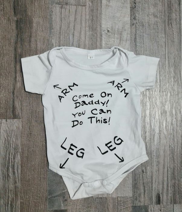 Śmieszne zabawne  body z krótkim rękawem strzałki leg noga ręka arms r