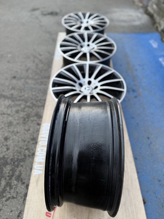 Диски Mercedes 5/112 R18 ET40 8,5J 66,6 S-class V-class VAG BMW goauto