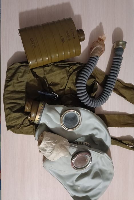 Противогаз общевойсковой РШ-4