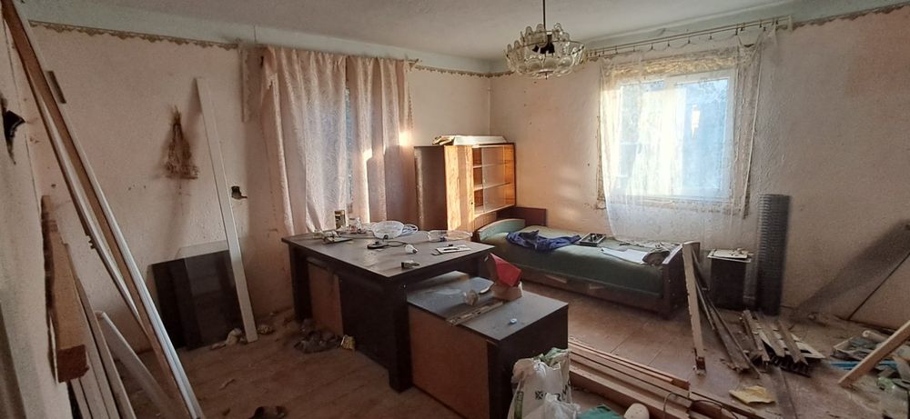 Продаж хати додатково інформація по телефону я власник