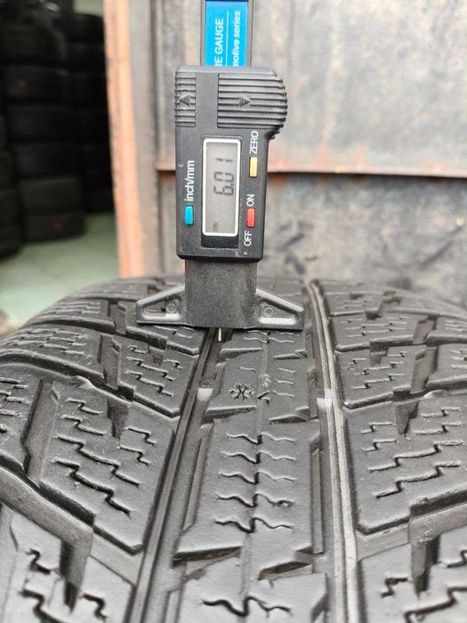 Nokian WR SUV3 235/50r19 made in Finland 4шт, пара 5мм пара 6мм, ЗИМА