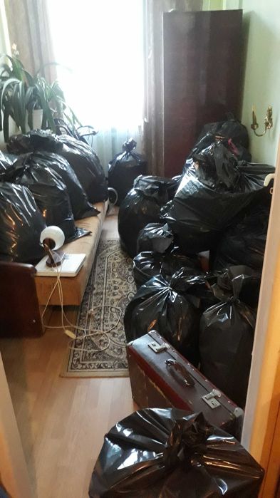 WYWÓZ ODPADÓW wywóz gabarytów wywóz ziemi wywóz gałęzi rozbiórka altan
