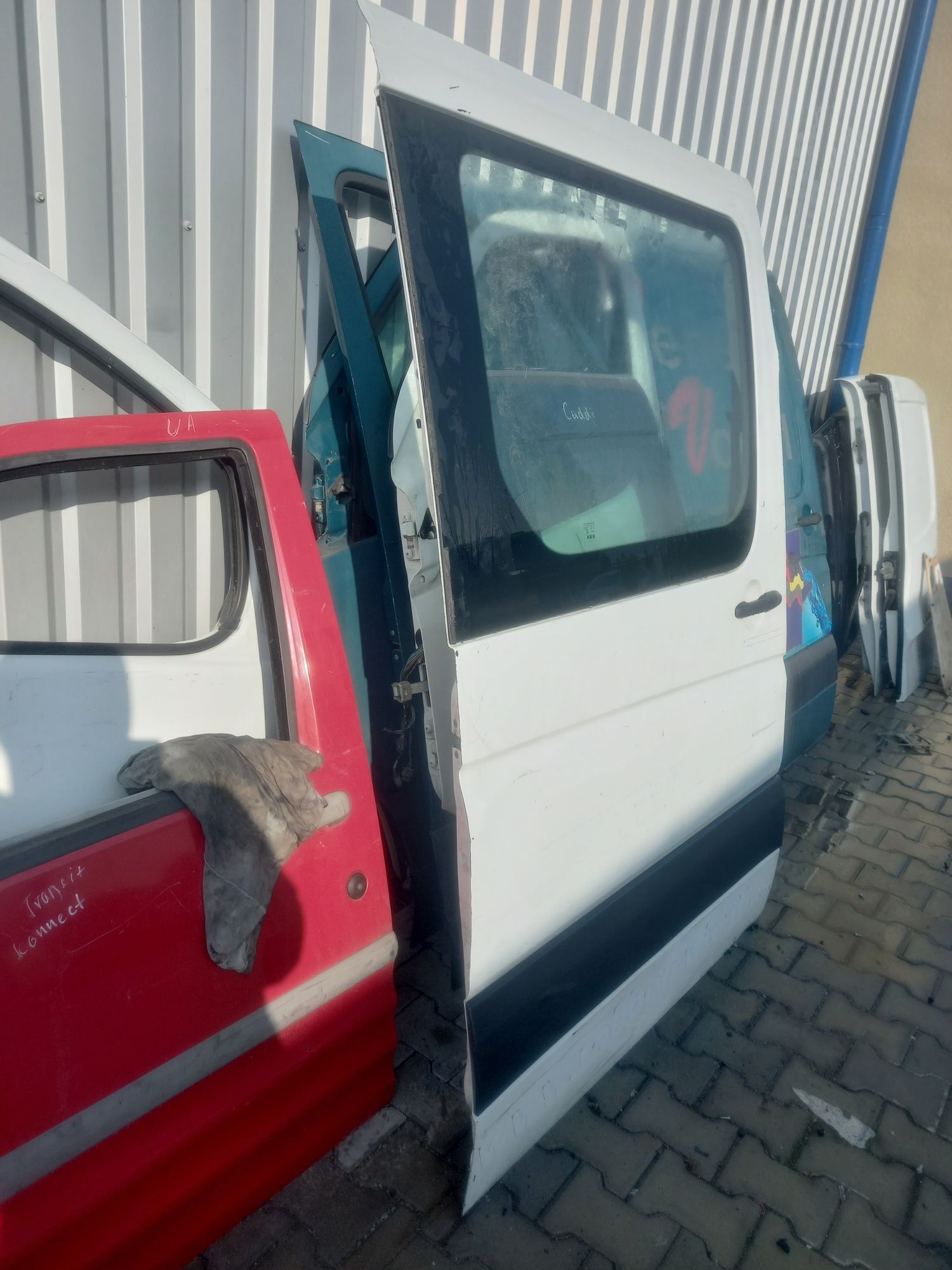 Двері бокові здвижні Mercedes Sprinter w906 VW Crafter