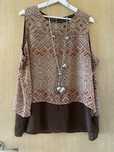 Top elegancki śliczny 50-54