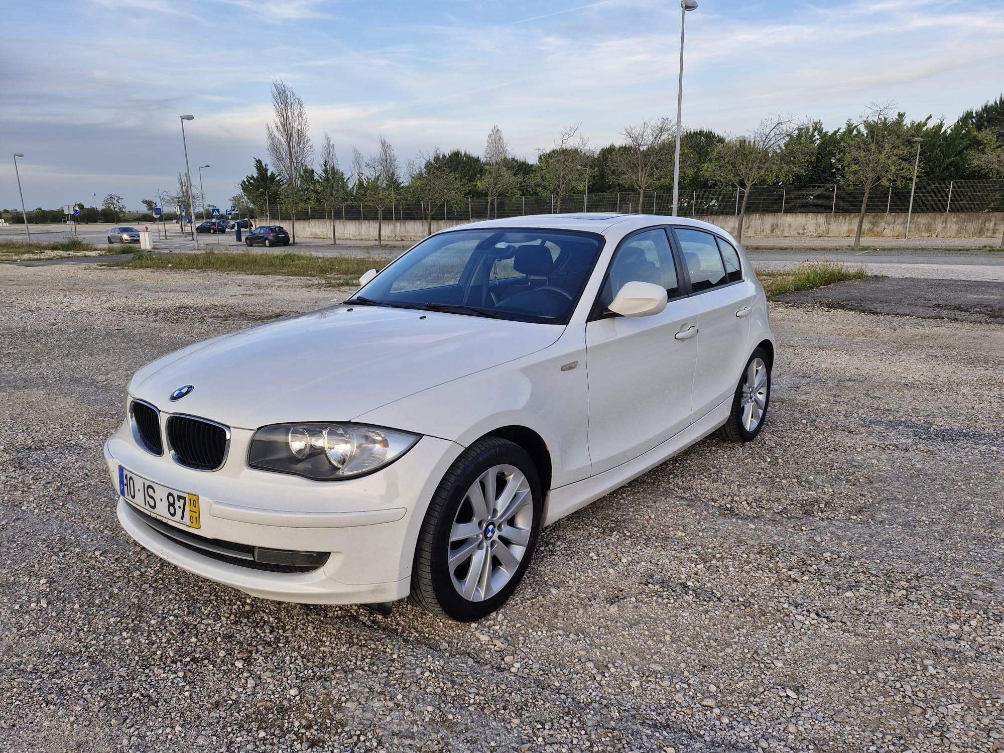 BMW 118d 143 CV 6 Velocidades