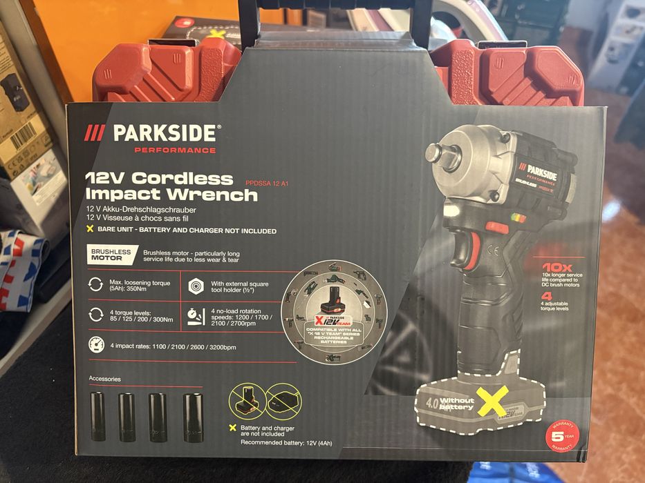 Chave de impacto Performace da Parkside - 12v completa