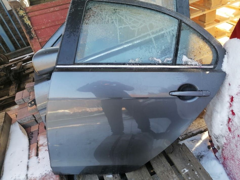 Двері Мітсубісі ланцер 10 авторозбірка Mitsubishi lancer x
