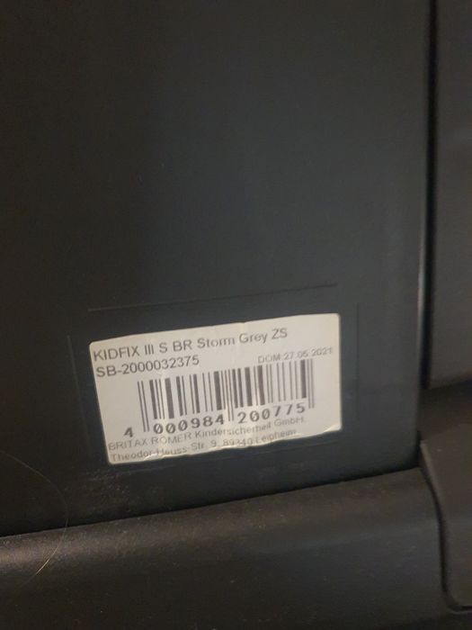 Продам автокріслo KIDFIX III S