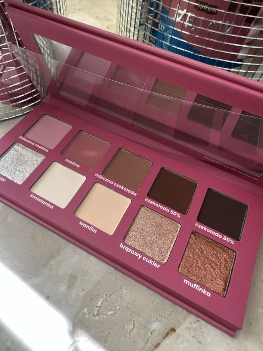 Paleta cieni mleczna malinowa Stars from the stars Wedel