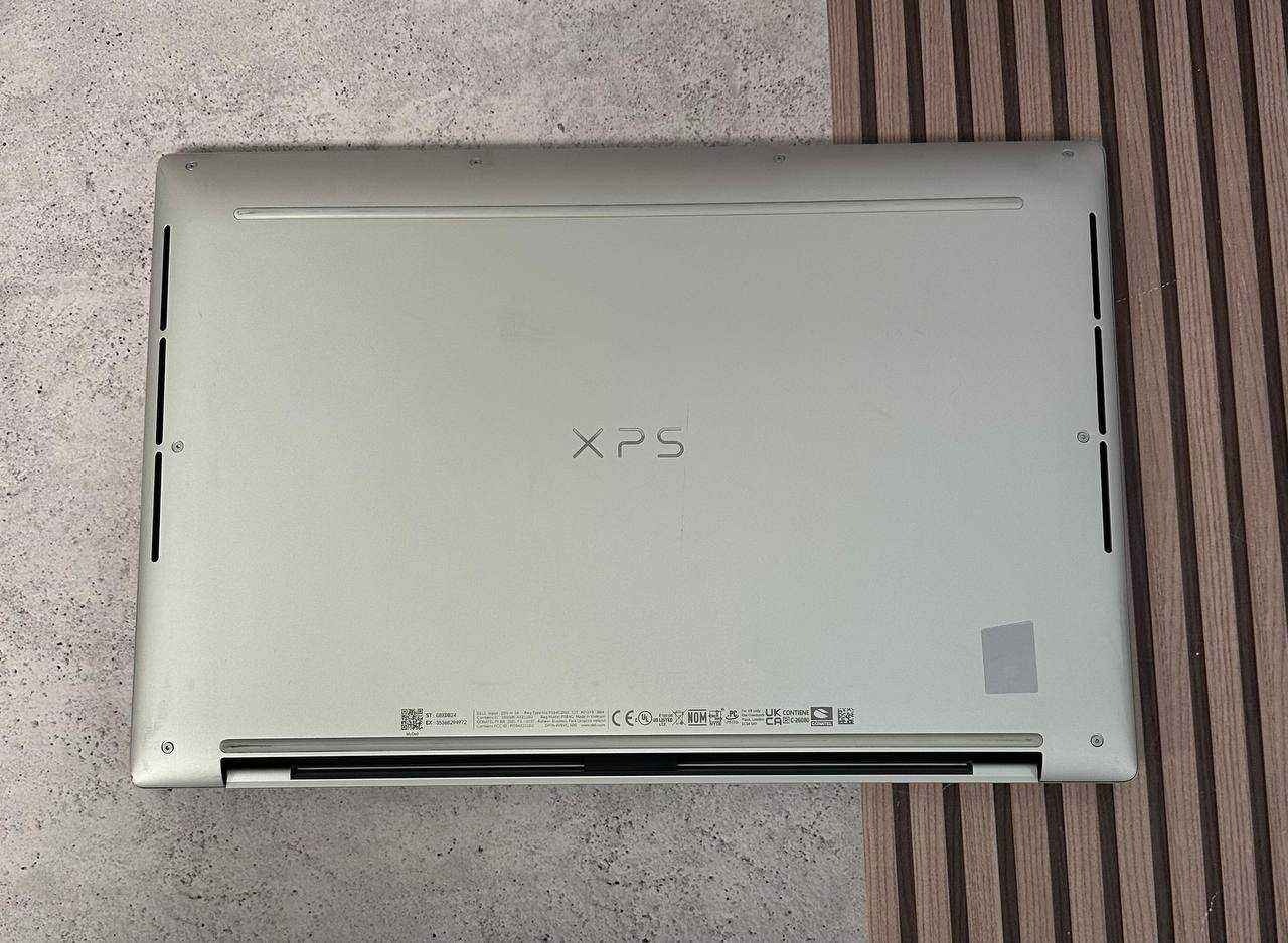 Ноутбук Dell XPS 14 9440 (XPS0328X-3yNBD) уцінка