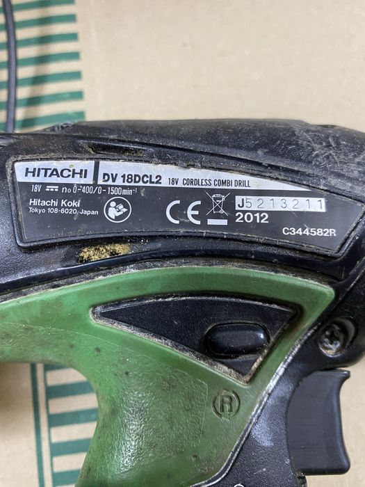 Ударный аккумуляторный шуруповерт HITACHI Koki DV18DCL2 Japan