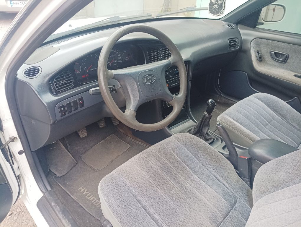 Hyundai  sonata 2.0