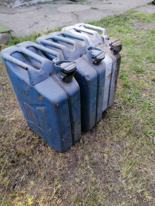 Продам ёмкость 20л.