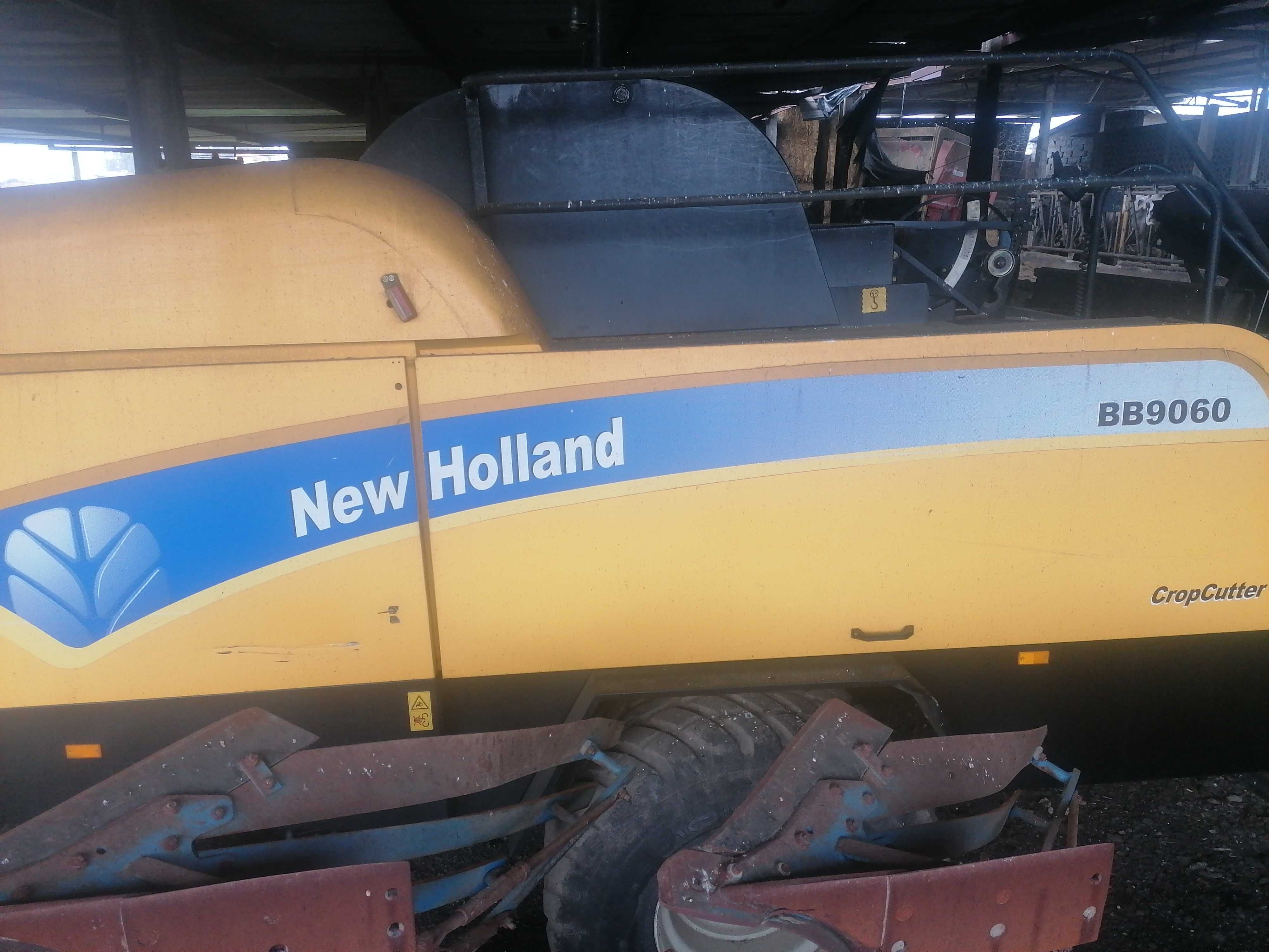 Enfardadeira newholland