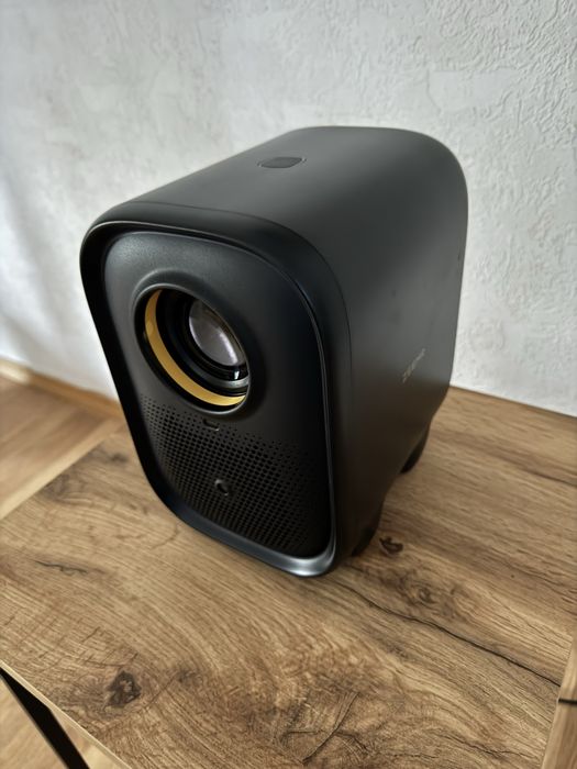 проектор ZEEMR Q1 Pro