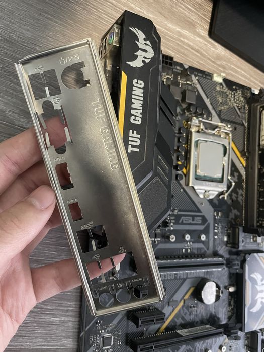 Комплект: ASUS TUF B360-PRO GAMING + Intel Core i5-8400 + 16GB DDR4