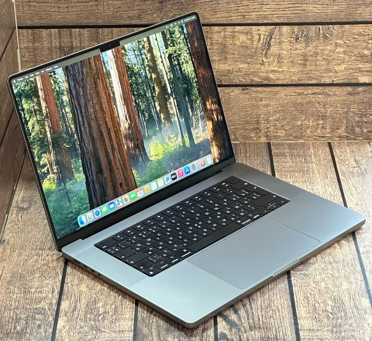 MacBook Pro A2485 (16, 2021) M1 Pro/16/512Gb/Магазин/Гарантія
