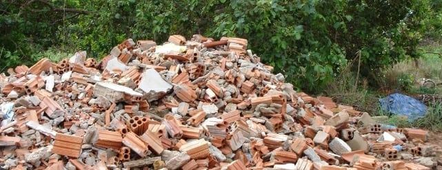 Remoção de entulho, madeira e Pladur