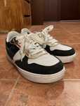 Tenis como novos