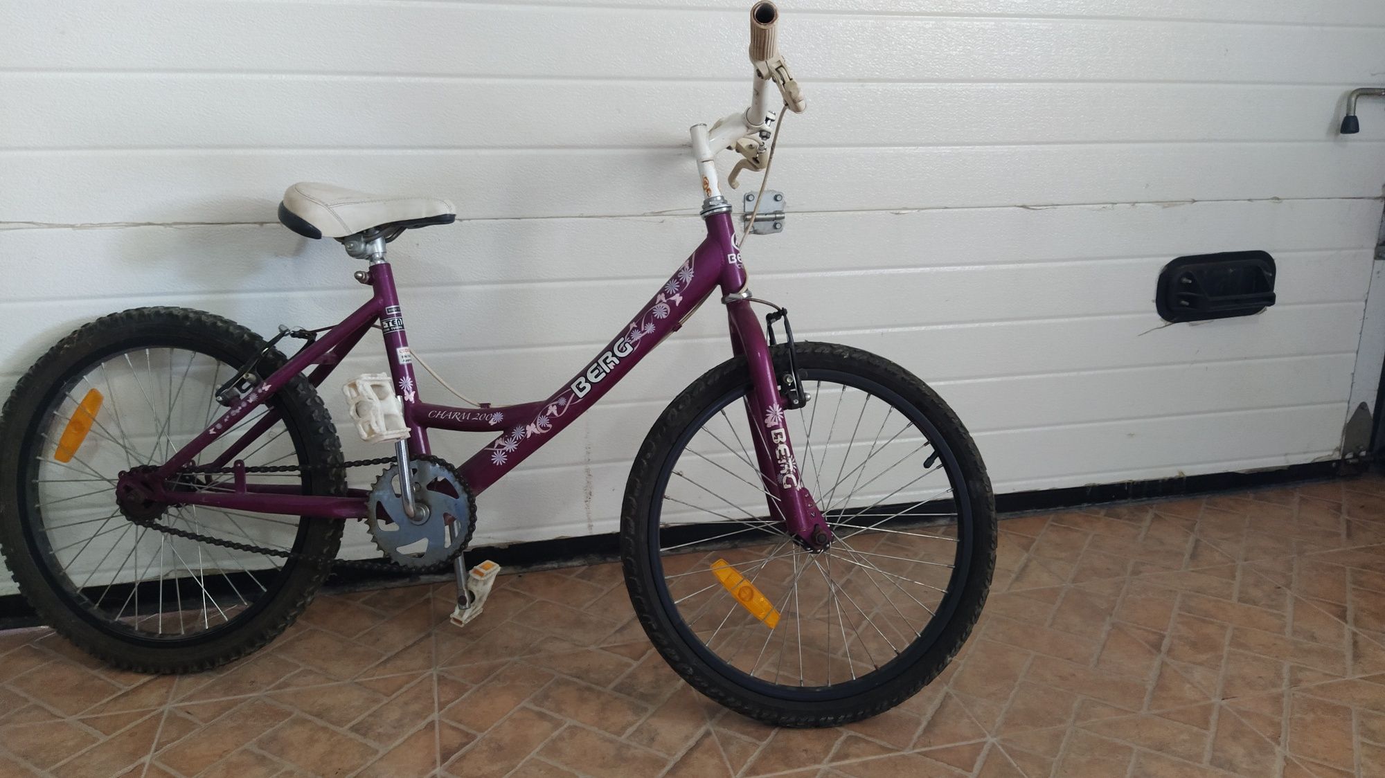 Vendo bicicleta de criança roda 20