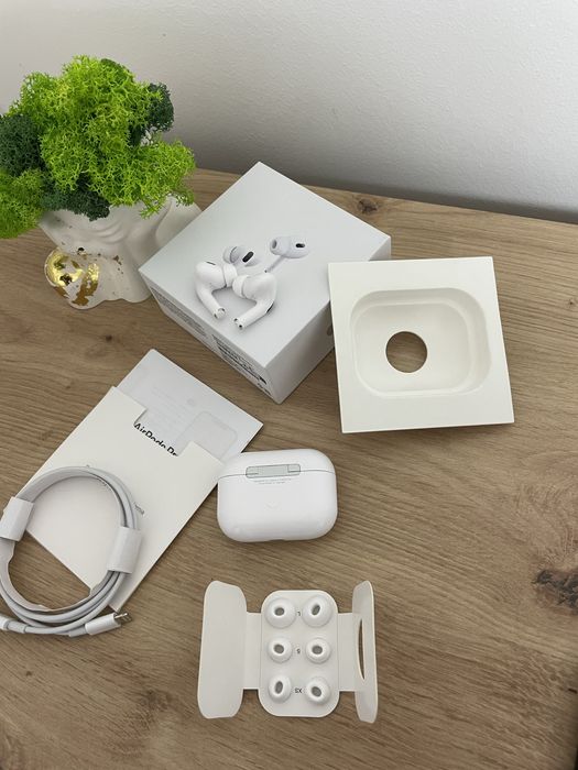 Нові AirPods Pro 2 Generation з активним Шумоподавленням! + Чохол