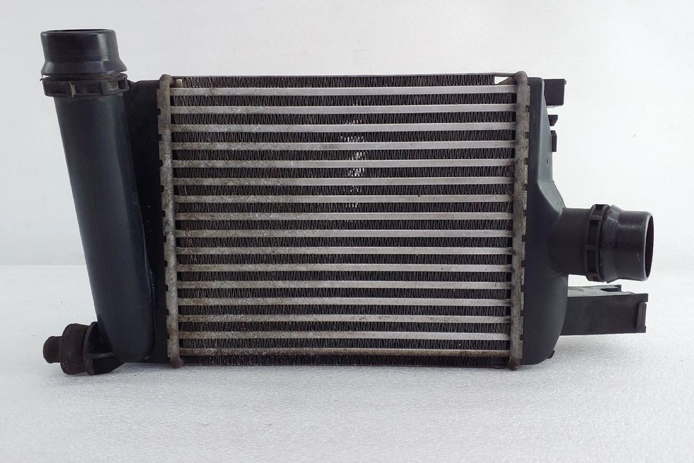 Radiador do intercooler RENAULT Clio IV (BH_)