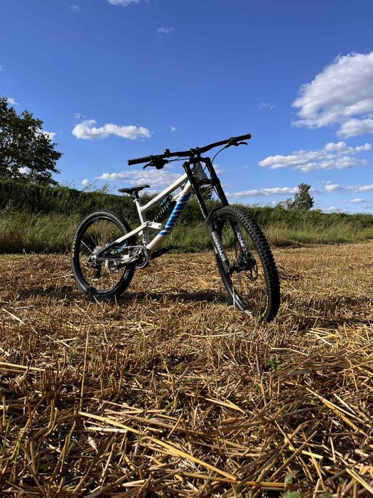 OKAZJA Canyon Torque DHX 2016 rozmiar ramy M – rower zjazdowy (Downhi