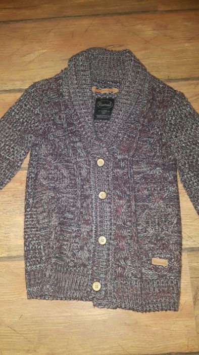 Reserved sweter r.128