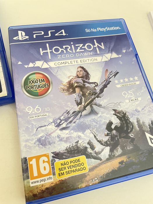 PlayStation 4 + comando + jogos