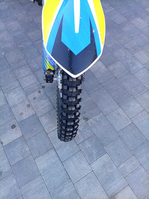 Sprzedam CROSS 250