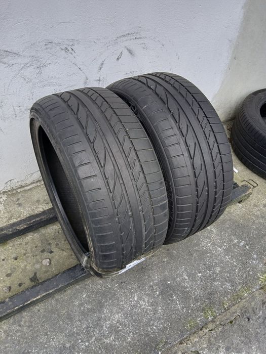 Шини Bridgestone 225 40 R 18 2шт Літо (615) Резина
