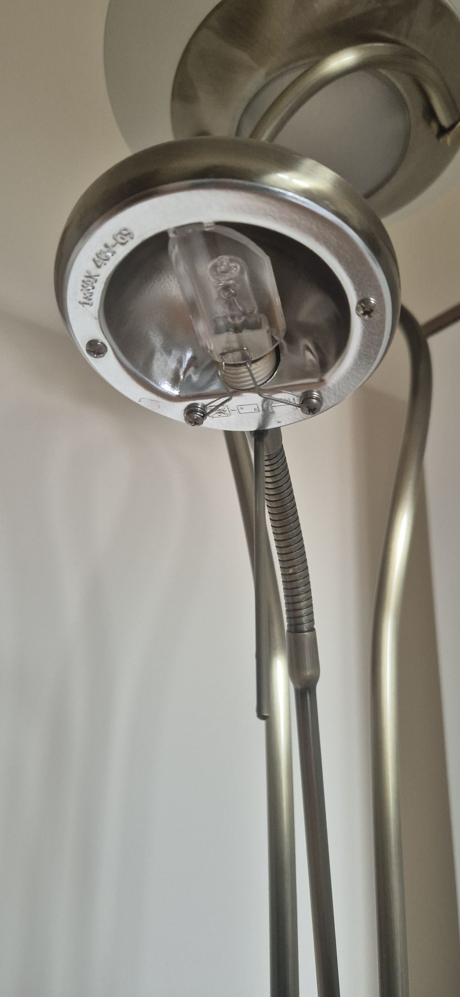 Lampa stojąca mosiężna
